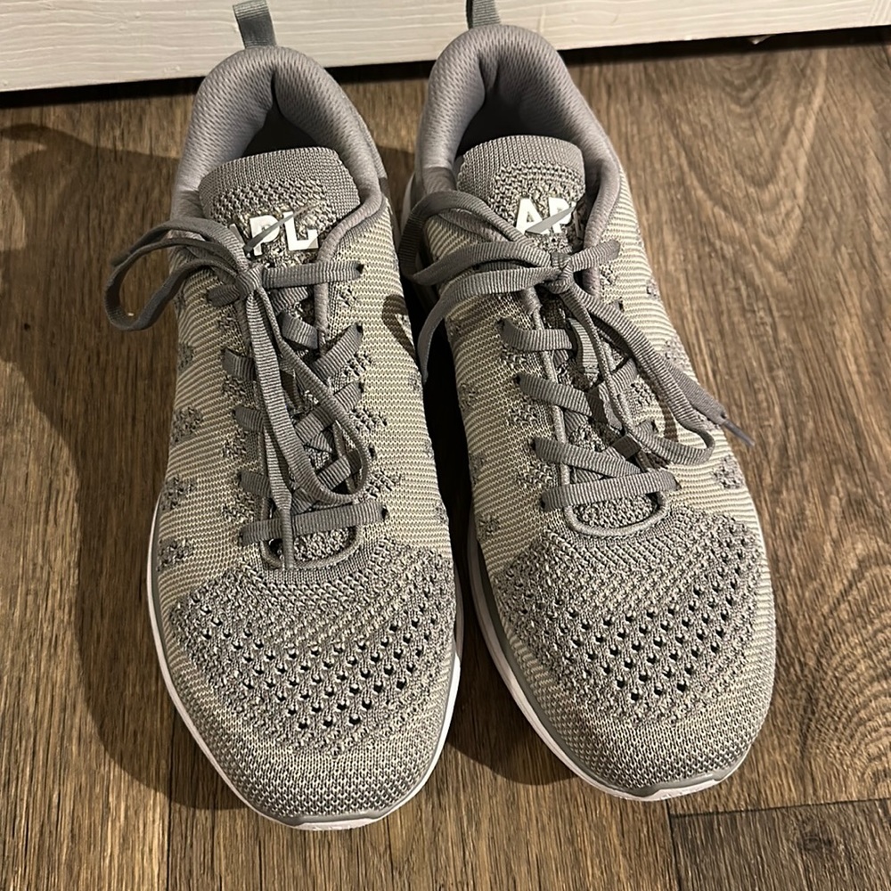 APL tech loom pro size 10